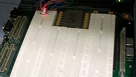 Verilog 7-segment LED Display