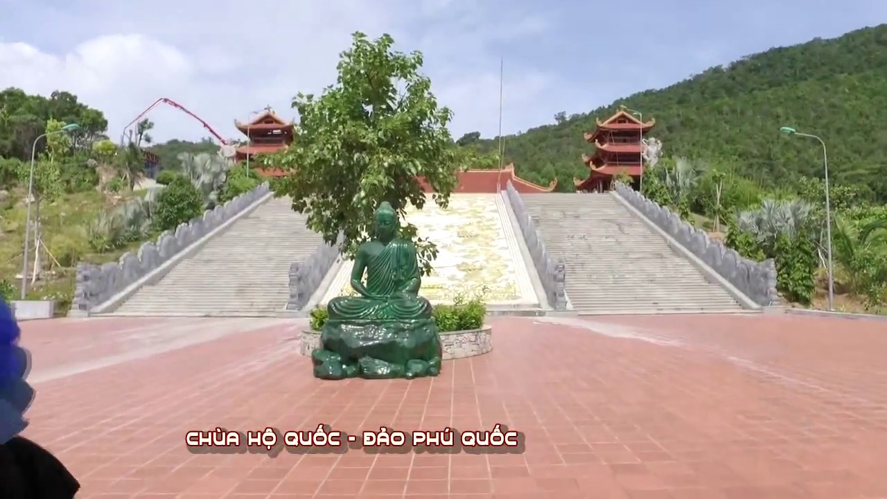 Đảo Phú quốc - Chùa Hộ Quốc - YouTube