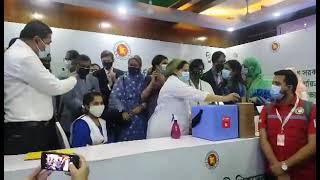 টিকা কার্যক্রমের উদ্বোধন করলেন শিক্ষামন্ত্রী
