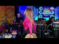 DIANA JOHNSON DE CHICAS ROLANDS BAILANDO PUNTA EN RITMO CATRACHO