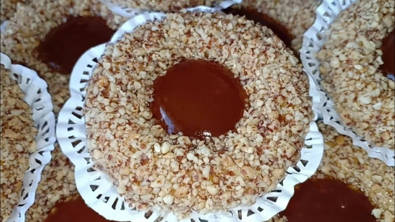 حلوة الكاوكاو المقرمشة .. بحبة بيض و نصف كأس زيت تتحصلي على 20 حبة حلوة بنينة و راقية الشكل