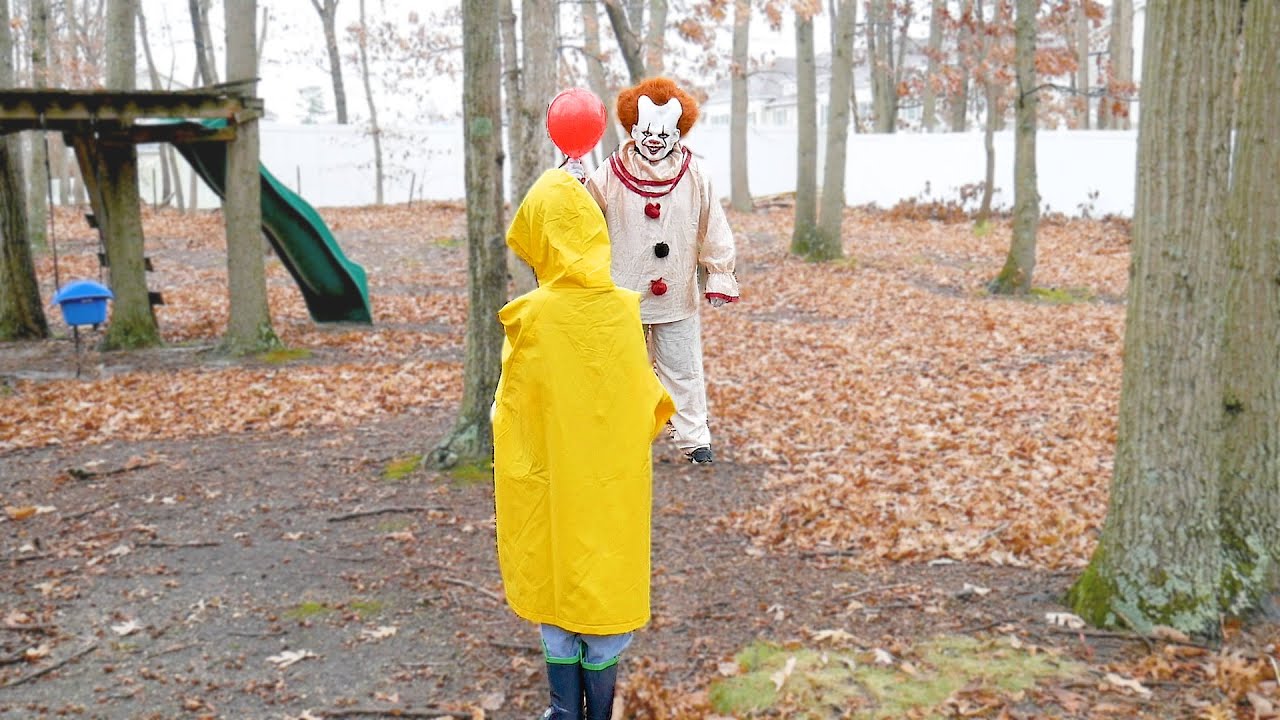 Pennywise is after Georgie!?! Scary Clown from IT is Back - WeeeClown ...