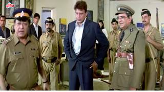 Policewala Hoke Teri Hawa Tight Hogayi - Mithun Chakraborty Action Scene -  Chaalbaaz Movie Part 1