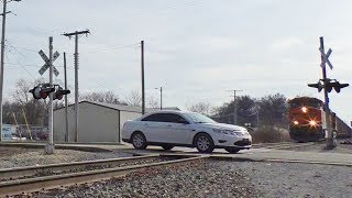 12/8/19 - One Idiot After Another: BNSF 5898 East At Centralia
