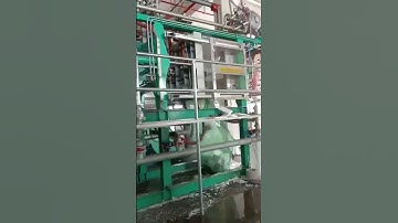 EPS grape box mold working in the EPS foam factory