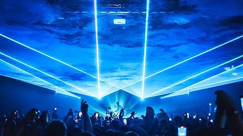 SWIM - Run Away (Live from The Forum, Melbourne)