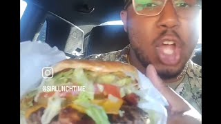 THIS STEAK BURGER 🍔 WAS JUICY‼️👌🏿 #fyp #entertainment #foodreview #sandiego #sandiegoeats #foodie