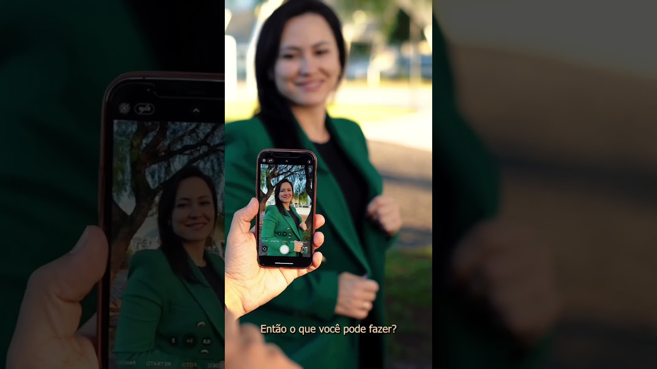 Pessoa Fotografias Com Telefone Celular Um Monte De Peças De