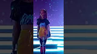 Pretty girls walk like this!!!🤑#kpopdemonhunters#edit#viral#shorts