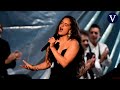 Rosalía abre la gala de los Latin Grammy con &#39;Se nos rompió el amor&#39; de Rocío Jurado