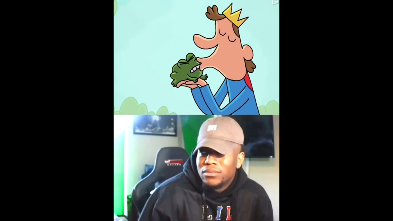 Frog Kissing Scene😂| AM |🤣