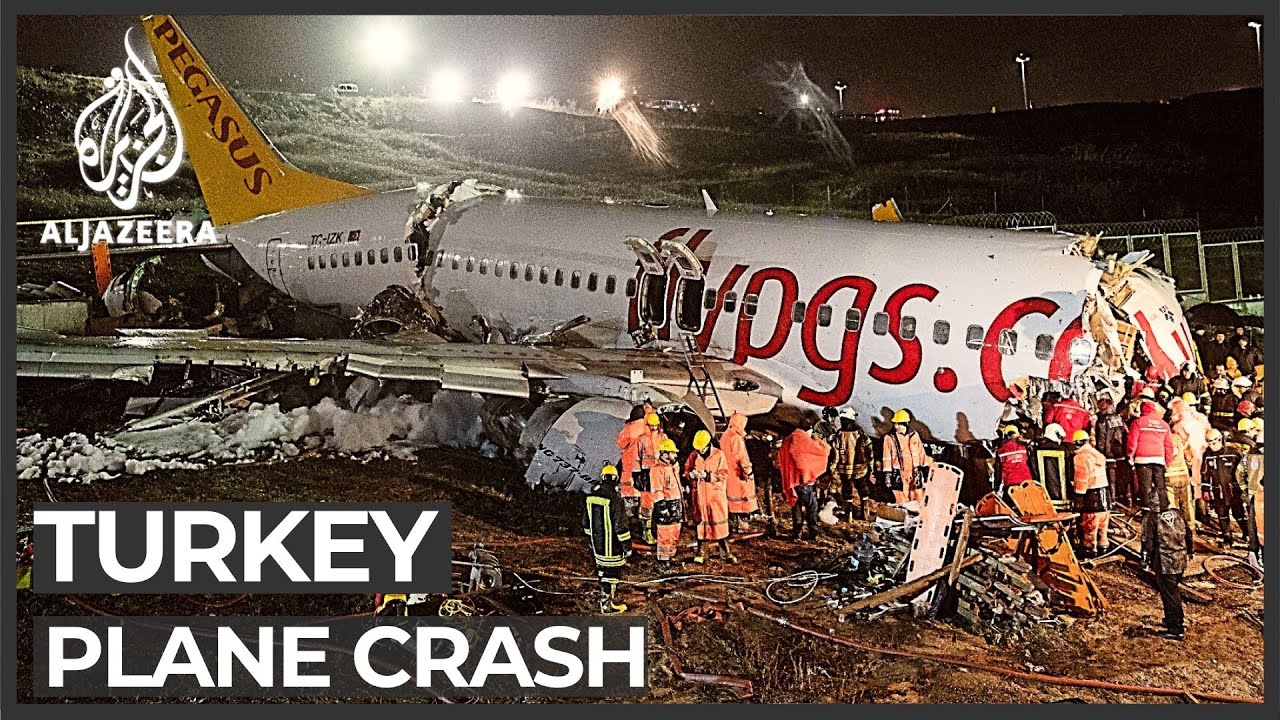Three dead, many injured as plane skids off Istanbul runway