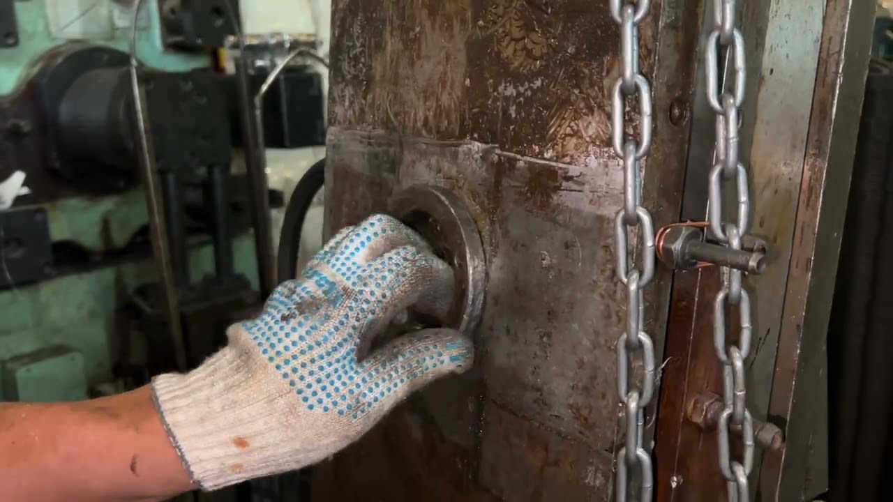 Замена пресс формы на ТПА - Технопласт