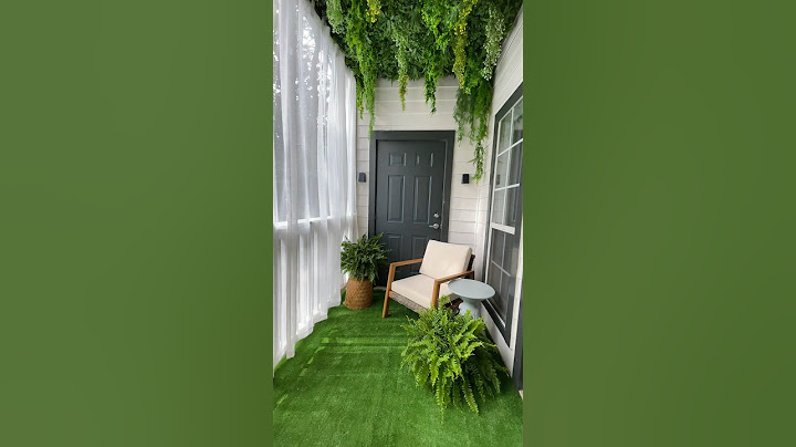 Denne lejligheds balkon makeover 🤩 #balkondekoridéer #balkonindretning #havegulv