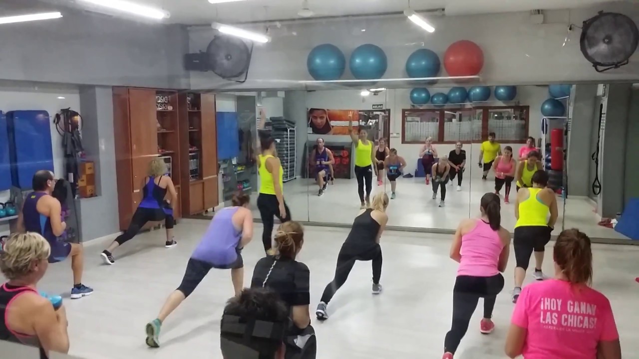 Gimnasio Athlon Viladecans ( Tonificación,Cardio,Gap,) boxwood wreath