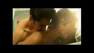 Bollywood hot mms 2014 full kissing scene