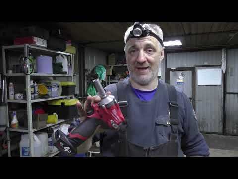 Мощный мелкий гаденыш MILWAUKEE M12 FUEL FIW38
