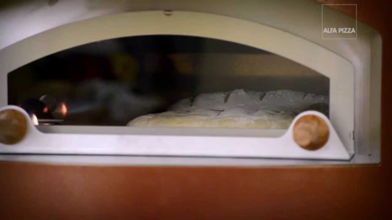 ALFA PIZZA: cottura pane nel forno GASTONE - YouTube