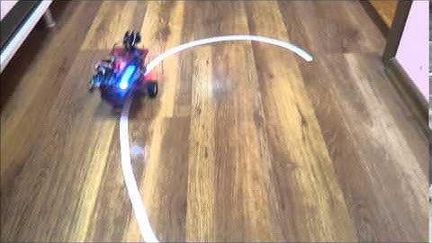 PRO-BOT: gear change + line follower controlled by neural network