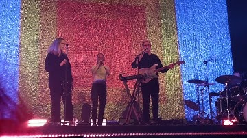 BASIC Live - Sigrid (O2 Academy, Leeds - 23/11/2019)