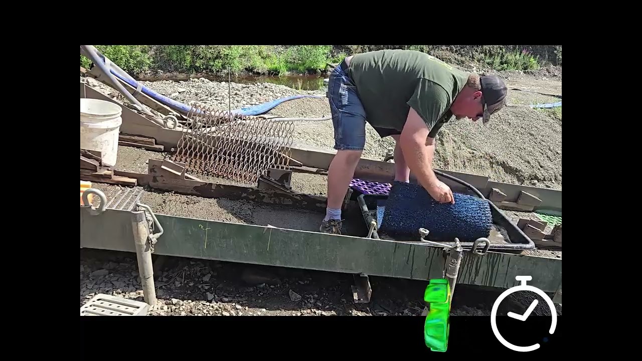 Dream Mat vs Miners Moss in a Wash Plant Clean Up.