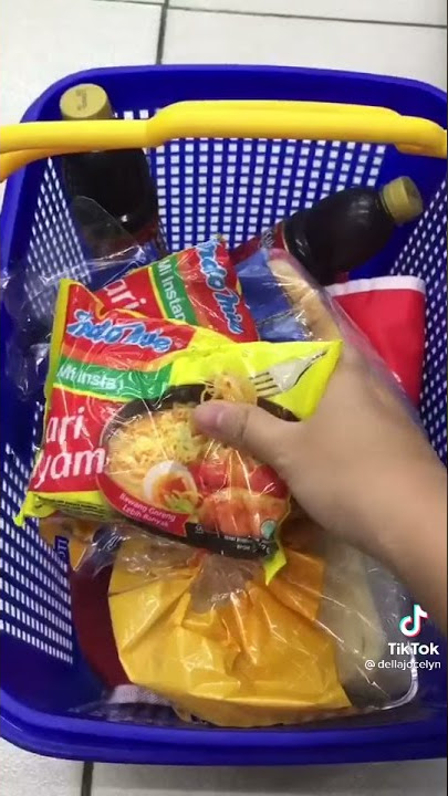 Tiktok | Temenin Belanja Cemilan Di Indomaret Yuk | Della Jocelyn