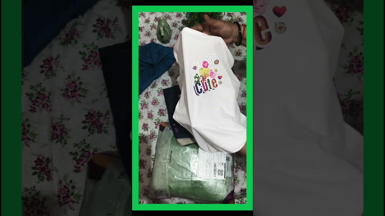 Only 280 rs. Top. Saari