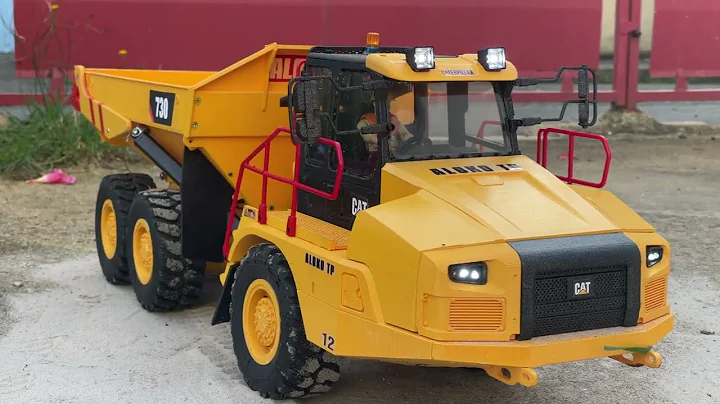 Brand new CAT 730 test run ! 6x6 ADT with fully featured Sound and light system !