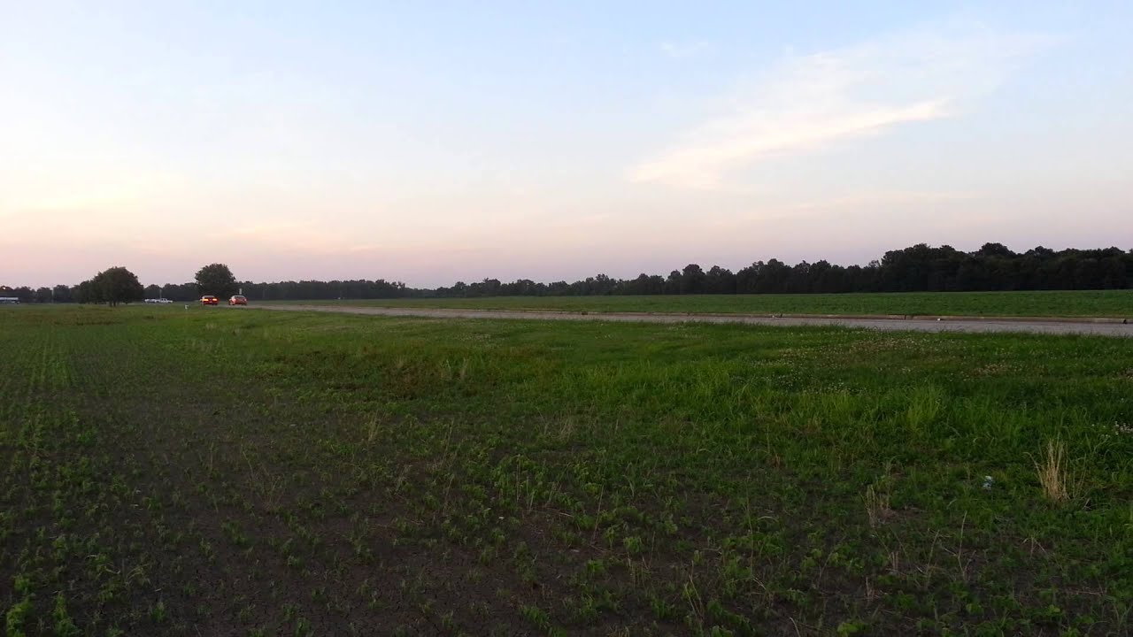 Moorhead racing jessie vs mustang mike YouTube