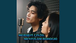 MERAJUT CINTA MENYULAM BAHAGIA