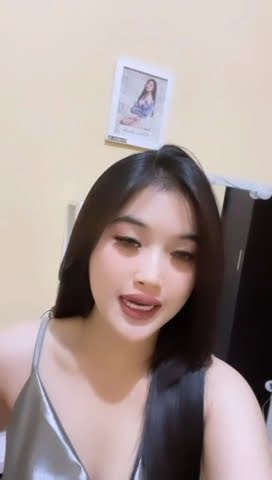 DJ ALMIRA BERTO BAKAL  PERFOME TONIGHT DI IBIZA SURABAYA