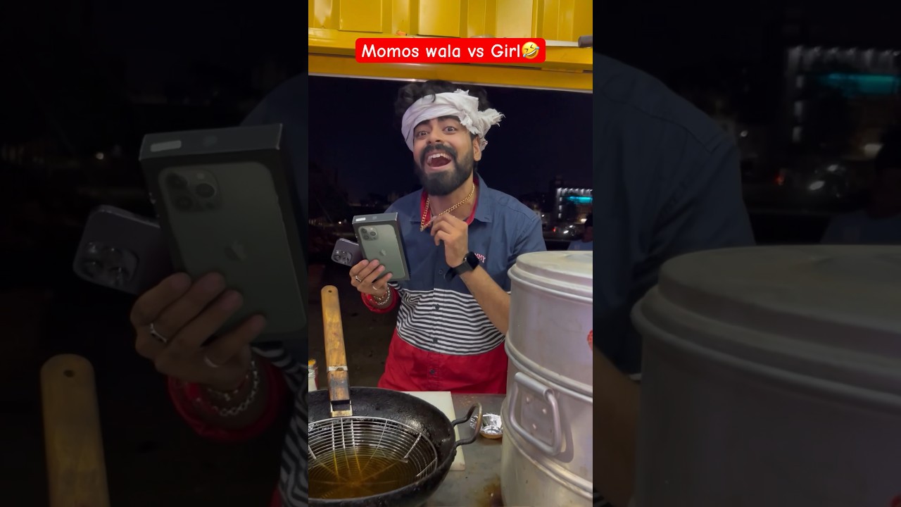 Momos wala vs Girl 😂 #shorts #ytshorts #funnyshorts #momoswala #viralmomoswala #teratrigun