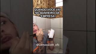 Cagando No Banheiro Da Empresa