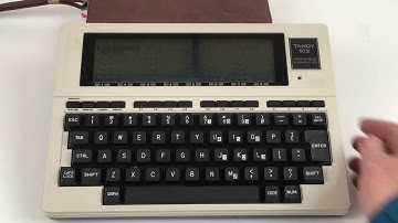 Tandy Model TRS-80 102 Portable Computer - early laptop 1987