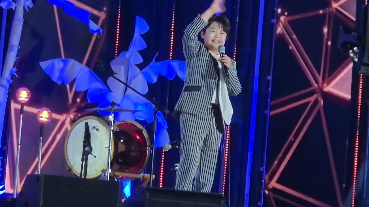 @부산송도해수욕장 21회현인가요제황민호가떴다요