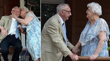 90-Year-Old Man Serenades Love of His Life on 70th Wedding Anniversary