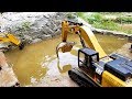 Mobil truk | Swimming Fish | Excavator working in water