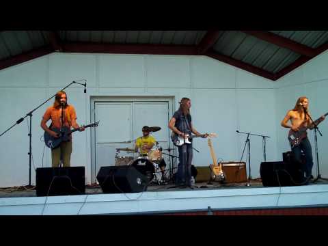 Pearl Street Riot Live at Scatfest 2009! Part 1