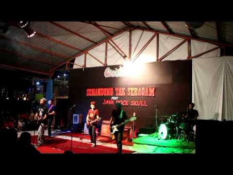 Broken Rose - Burn Me Nicely live at Wonderia Semarang