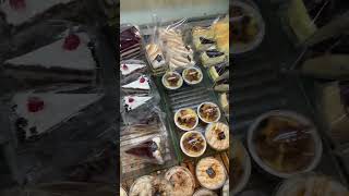 Mako cake and bakery #mamimrhofficial #foodvlog #shorts Mako cake and bakery #mamimrhofficial #foodvlog #shorts