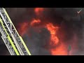 F4 - Großbrand in Hagener Stahlwarenfabrik - Riesige Rauchsäule über Hagen - 120+ Kräfte im Einsatz