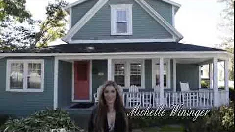 Connecticut Coastal Living with Michelle Wininger
