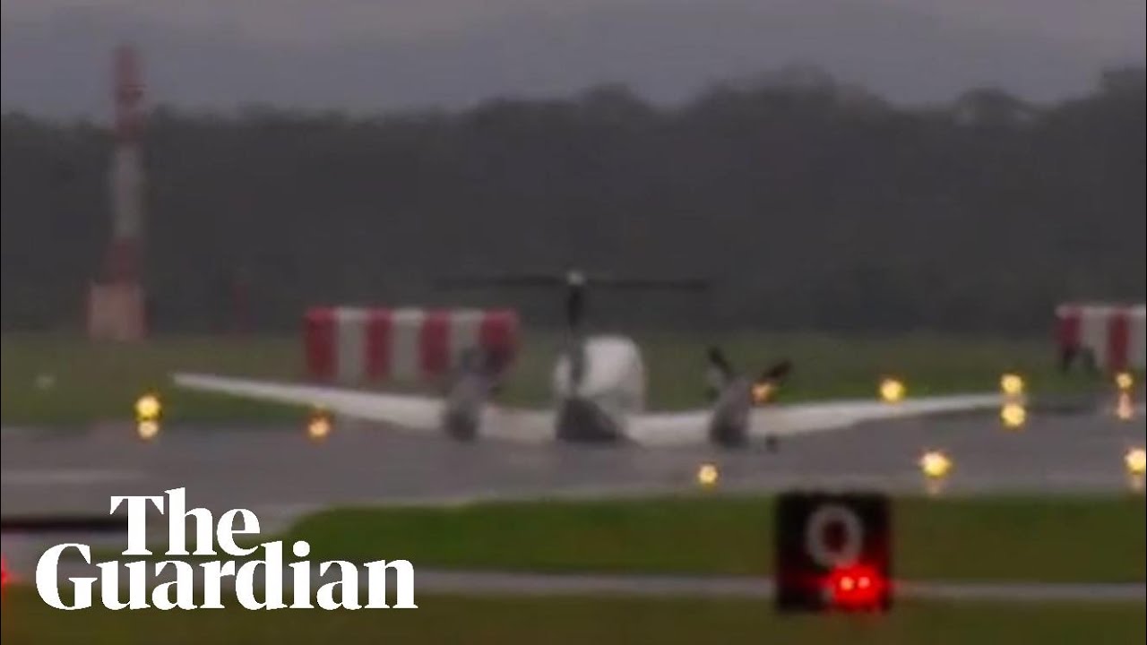 Plane Landing Goes Wrong