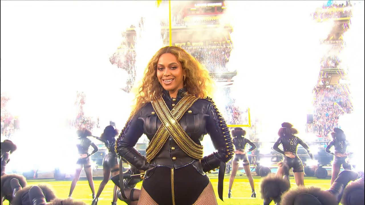 Beyoncé - Super Bowl 50 Halftime Show [4K - 60FPS]
