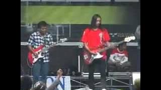 Dangdut Koplo SERA Camelia Irwansyah.mpg