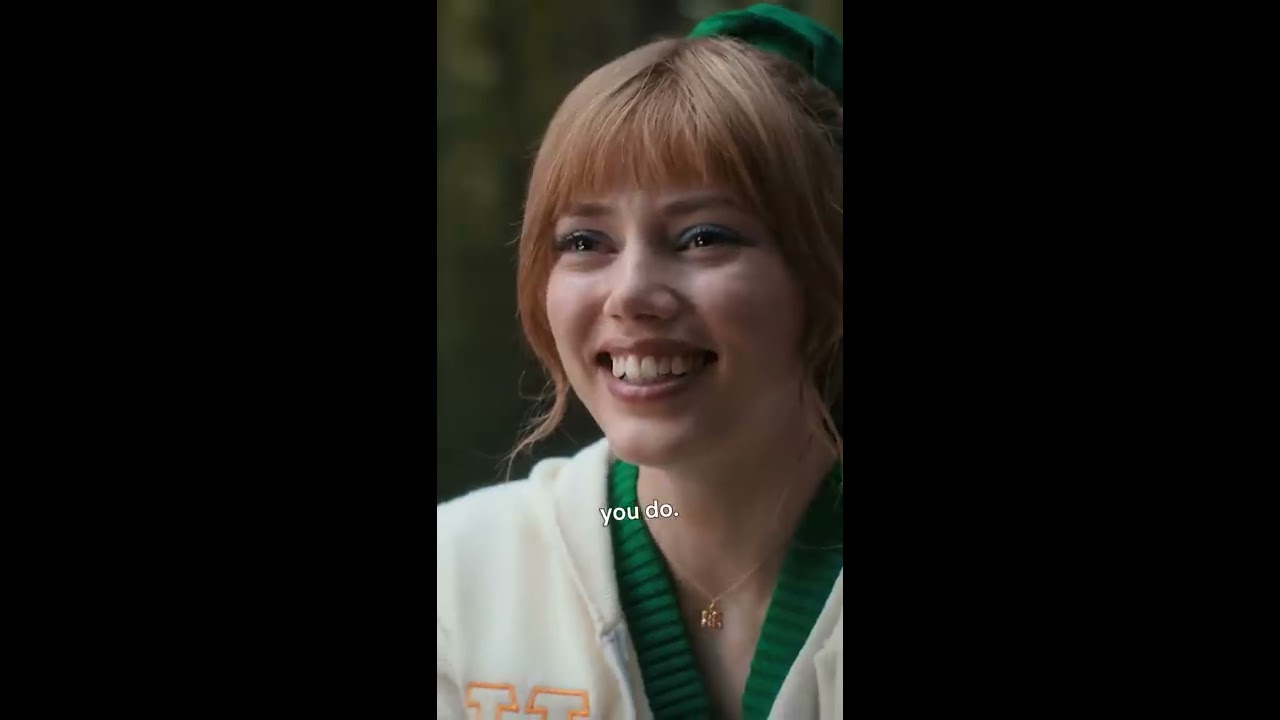 The Way Eddie And Chrissy Look At Each Other Strangerthings