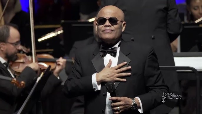 Buscando tus Besos from Rubby Perez Sinfónico - YouTube