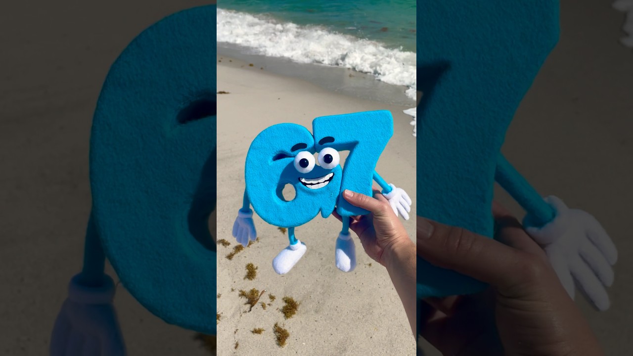 Я нашла настоящую плюшевую игрушку 67 года на пляже 🏝️