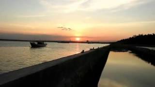 Download Lagu Sunset Kendari Beach, Sulawesi Tenggara, Indonesia MP3