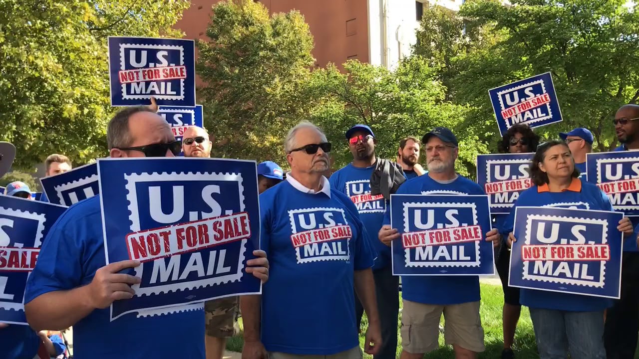 Video: Postal workers rally in downtown St.. Louis against privatization - YouTube